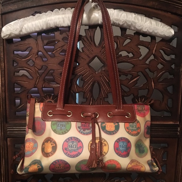 DOONEY & BOURKE  shoulder bag. - Picture 1 of 5